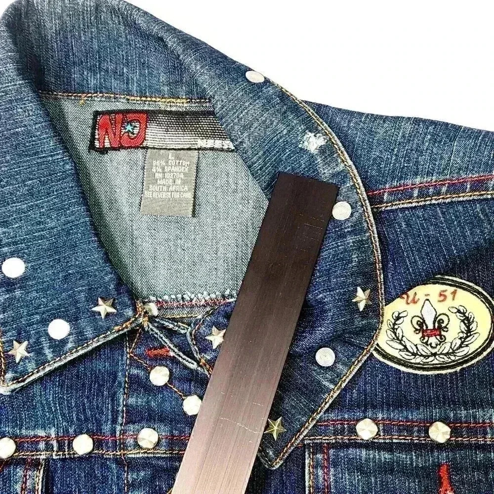 NEESO London Women's Jean Jacket L Metal Studs Patches Red New York Retro Y2K - Picture 6 of 16